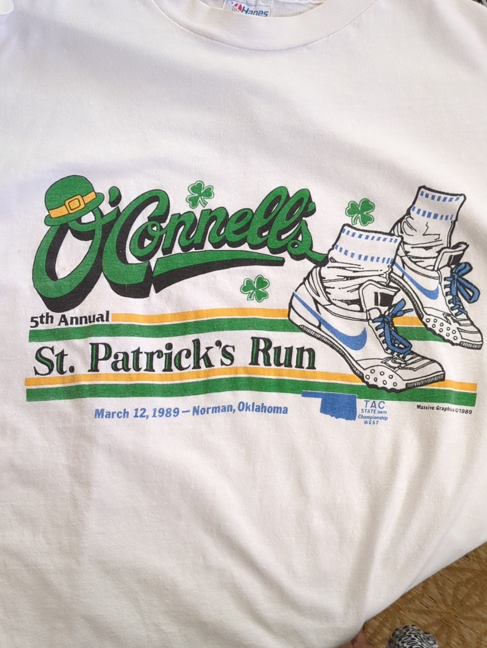 Vintage St. Patrick's Run Men's T-Shirt in White and Green